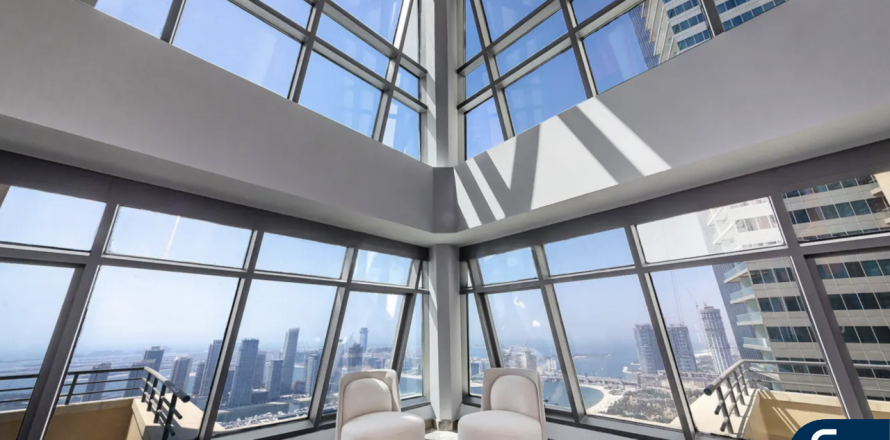 Apartamento em Dubai Marina, Dubai, EAU 4 quartos, 449 m2 № 671558