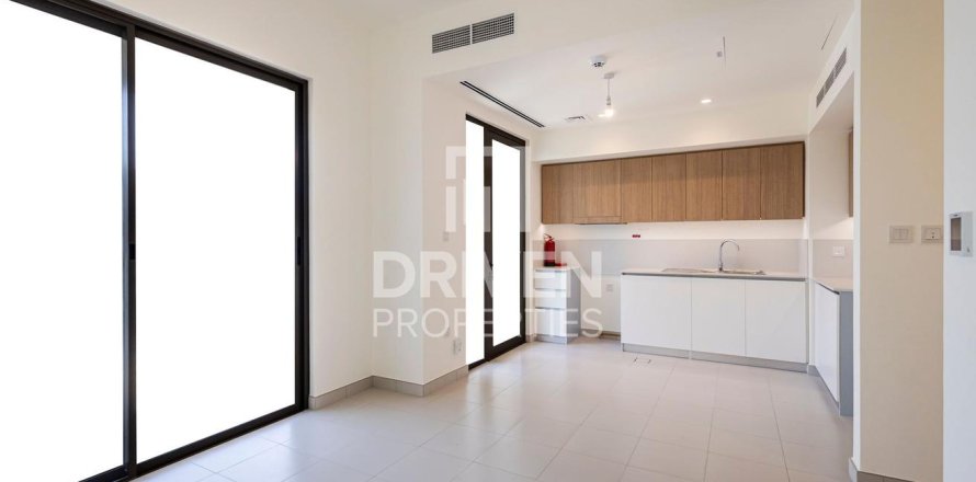 Villa a Dubai South (Dubai World Central), Dubai, EAU 3 camere da letto, 185 mq. № 682857