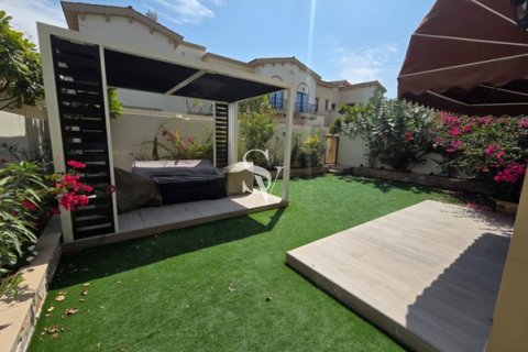 Reem, Dubai, संयुक्त अरब अमीरात में विला, 3 बेडरूम, 29 वर्ग मीटर, संख्या 698780 - फ़ोटो 8