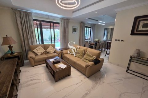 Reem、Dubai、UAEにあるヴィラ 3ベッドルーム、29 m2 No698780