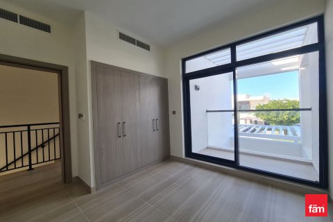 Townhouse di Dubai, UEA 3 kamar tidur, 149.9 m2 nomor 641316 - foto 6