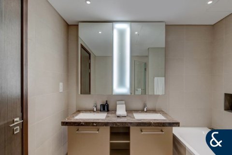 Downtown Dubai (Downtown Burj Dubai), Dubai, संयुक्त अरब अमीरात में अपार्टमेंट, 2 बेडरूम, 146 वर्ग मीटर, संख्या 685044 - फ़ोटो 4