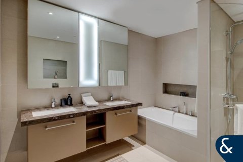 Downtown Dubai (Downtown Burj Dubai), Dubai, संयुक्त अरब अमीरात में अपार्टमेंट, 2 बेडरूम, 146 वर्ग मीटर, संख्या 685044 - फ़ोटो 9