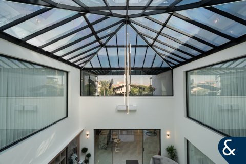 فيلا للبيع في فيلات، دبي، الإمارات العربية المتحدة 5 غرفة نوم ، 780 متر مربع ، رقم 685045 - صورة 12