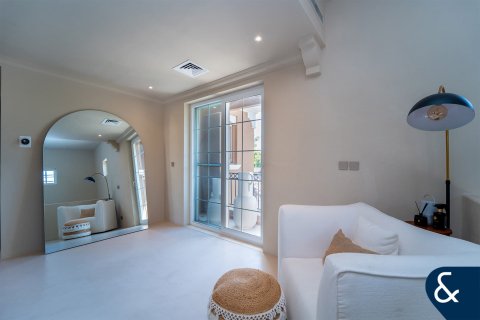 Villa zum Verkauf in Arabian Ranches, Dubai, VAE 5 Schlafzimmer, 376 m2 Nr. 685046 - Foto 11