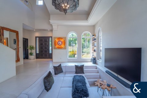 Villa zum Verkauf in Arabian Ranches, Dubai, VAE 5 Schlafzimmer, 376 m2 Nr. 685046 - Foto 9