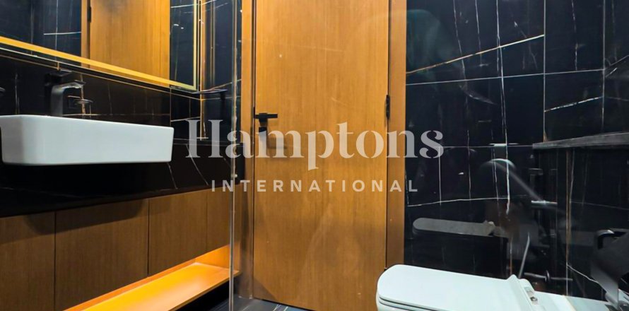 Appartamento a Jumeirah Village Circle, Dubai, EAU 2 camere da letto, 126.07 mq. № 710621