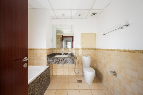 Jumeirah Beach Residence, Dubai, UAE의 임대용 아파트 침실 2개, 122.95제곱미터 번호 764238 - 사진 11