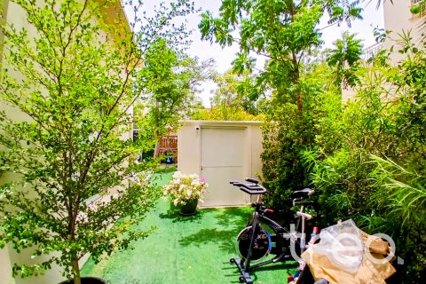Üürile anda villa asukohaga The Springs, Dubai, AÜE: 3 magamistoaga, 348.39 m² Nr 733553 - pilt 2