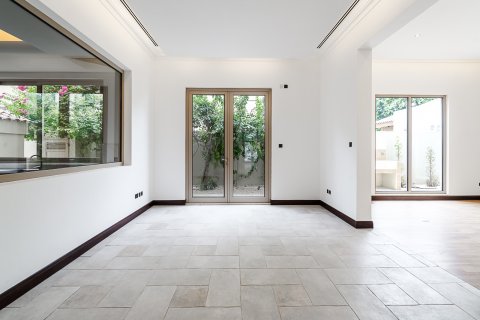 Villa til salg i Al Wasl, Dubai, UAE 6 soveværelser, 1181 kvm № 734232 - foto 7