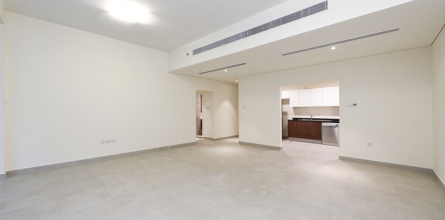 Apartment in Dubai Marina, Dubai, UAE 2 bedrooms, 112.94 sq.m. № 768759