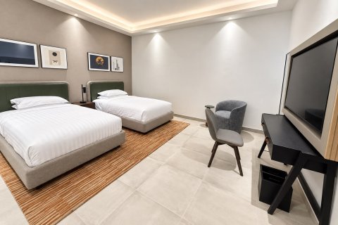 Apartment in Jumeirah Lake Towers, Dubai, UAE 1 bedroom, 133.33 sq.m. № 768771 - photo 6