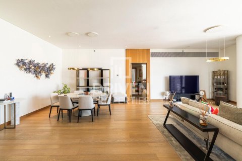 Wohnung zur Miete in Jumeirah, Dubai, VAE 3 Schlafzimmer, 242 m2 Nr. 684141 - Foto 4