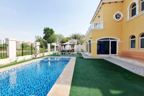 Huvila Jumeirah Park, Dubai, Arabiemiraatit 5 makuuhuonetta, 670 m2 № 663182 - kuva 2
