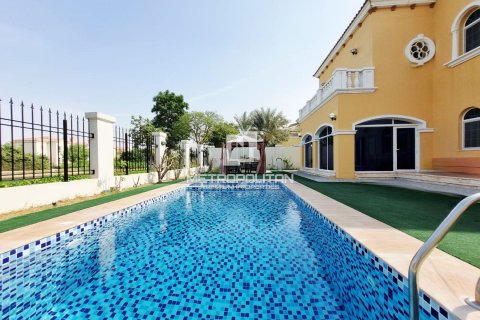 Huvila Jumeirah Park, Dubai, Arabiemiraatit 5 makuuhuonetta, 670 m2 № 663182 - kuva 1
