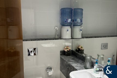 Business Bay、Dubai、UAE にあるマンション販売中 2ベッドルーム、127 m2、No671502 - 写真 9