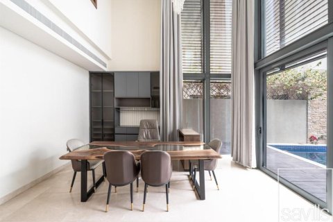 Vilë në Mohammed Bin Rashid City, Dubai, Emiratet e Bashkuara Arabe 4 dhoma gjumi, 559.09 m2. № 766778 - Foto 4