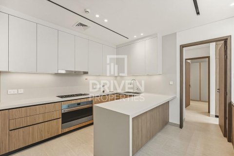 Vila u gradu Jumeirah Park, Dubai, UAE 5 spavaće sobe, 561.04 m2 Br. 741690 - Slika 5