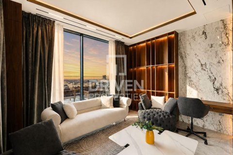 Villa Umm Suqeim, Dubaijā, AAE 5 istabas, 594.58 m2 Nr. 741689 - attēls 14