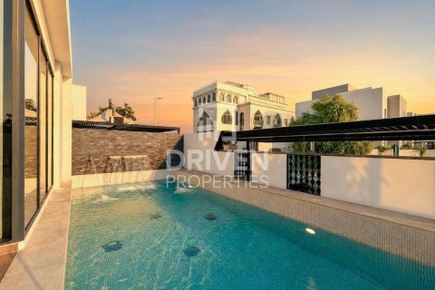 Villa Umm Suqeim, Dubaijā, AAE 5 istabas, 594.58 m2 Nr. 741689 - attēls 27