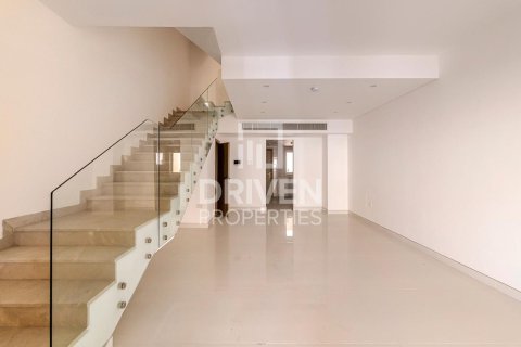 Māja Jumeirah Village Circle, Dubaijā, AAE 4 istabas, 376 m2 Nr. 654137 - attēls 4