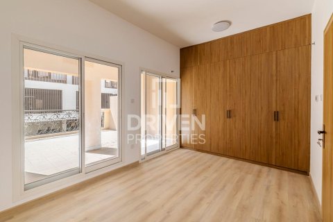 Māja Jumeirah Village Circle, Dubaijā, AAE 4 istabas, 376 m2 Nr. 654137 - attēls 8