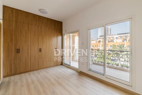 Māja Jumeirah Village Circle, Dubaijā, AAE 4 istabas, 376 m2 Nr. 654137 - attēls 15