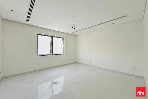 Vila v Al Quoz, Dubai, SAE 6 spální, 760.9 m2 č. 679974 - Fotografia 4