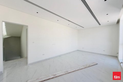 Vila v Al Quoz, Dubai, SAE 6 spální, 760.9 m2 č. 679974 - Fotografia 6