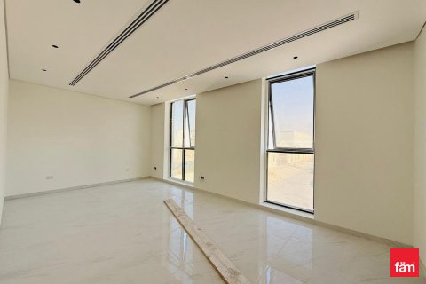 Vila v Al Quoz, Dubai, SAE 6 spální, 760.9 m2 č. 679974 - Fotografia 3