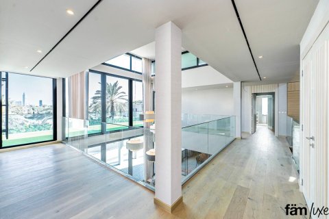 Villa sa Dubai, UAE 5 silid-tulugan, 1740.1 sq.m. № 652472 - larawan 15
