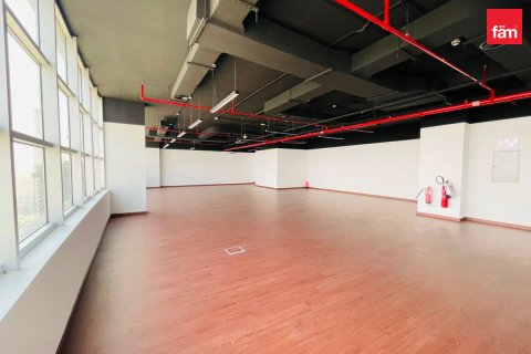 Escritório para arrendamento em Dubai, EAU 163.7 m2 № 760270 - foto 2