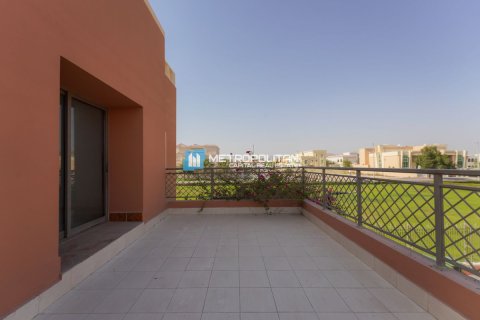 Huvila Abu Dhabi, Arabiemiraatit 4 makuuhuonetta, 273.3 m2 № 662183 - kuva 5