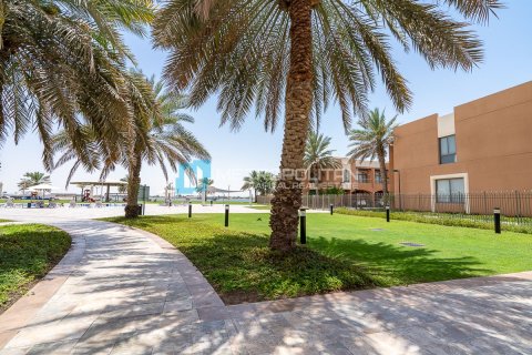 Huvila Abu Dhabi, Arabiemiraatit 4 makuuhuonetta, 273.3 m2 № 662183 - kuva 25