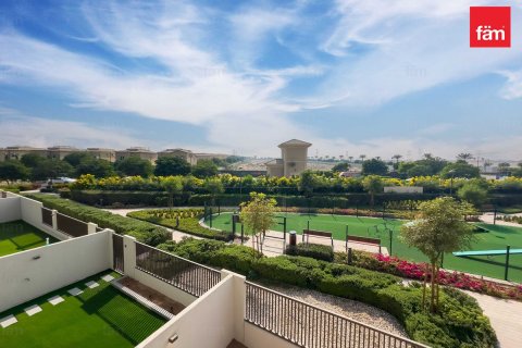 Dubai, BAE’de kiralık townhouse 3 yatak odası, 166.2 m&sup2; No 668719 - fotoğraf 16