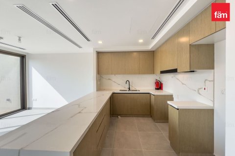 Dubai, BAE’de kiralık townhouse 3 yatak odası, 166.2 m&sup2; No 668719 - fotoğraf 9