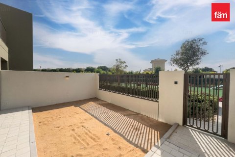 Dubai, BAE’de kiralık townhouse 3 yatak odası, 166.2 m&sup2; No 668719 - fotoğraf 18