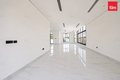 Vila v Al Barsha, Dubai, SAE 4 spálne, 1393.5 m2 č. 668717 - Fotografia 11