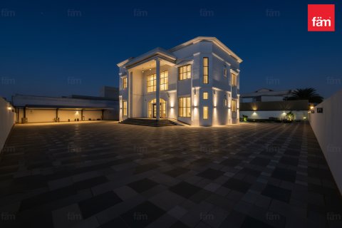 Villa Al Barsha, Dubaijā, AAE 4 istabas, 1393.5 m2 Nr. 668717 - attēls 19