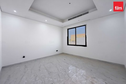 Villa Al Barsha, Dubaijā, AAE 4 istabas, 1393.5 m2 Nr. 668717 - attēls 12