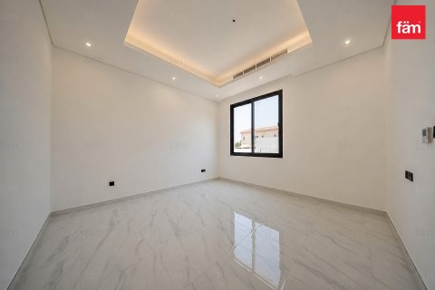 Vila v Al Barsha, Dubai, SAE 4 spálne, 1393.5 m2 č. 668717 - Fotografia 19