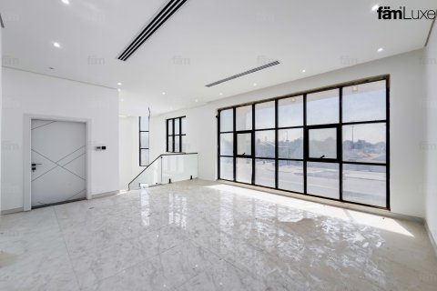 Villa Al Barsha, Dubaijā, AAE 4 istabas, 1393.5 m2 Nr. 668717 - attēls 2