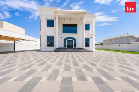 Villa in Al Barsha, Dubai, VAE 4 slaapkamers, 1393.5 vr.m. nr 668717