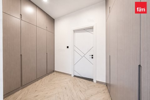 Vila v Al Barsha, Dubai, SAE 4 spálne, 1393.5 m2 č. 668717 - Fotografia 18