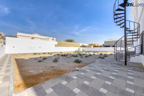 Villa Al Barsha, Dubaijā, AAE 4 istabas, 1393.5 m2 Nr. 668717 - attēls 10