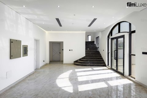 Villa Al Barsha, Dubaijā, AAE 4 istabas, 1393.5 m2 Nr. 668717 - attēls 4