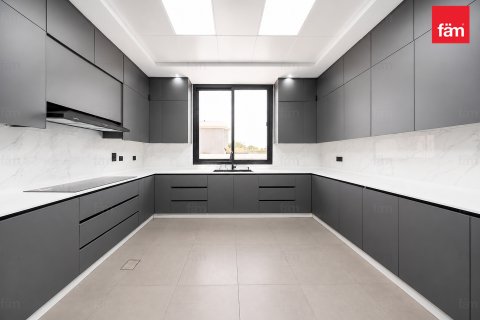 Vila v Al Barsha, Dubai, SAE 4 spálne, 1393.5 m2 č. 668717 - Fotografia 4