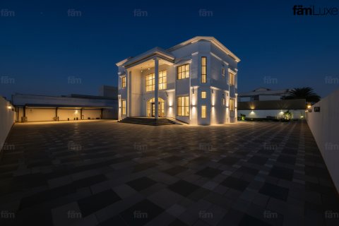 Villa Al Barsha, Dubaijā, AAE 4 istabas, 1393.5 m2 Nr. 668717 - attēls 13
