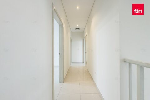 Villa te koop in Dubai, VAE 3 slaapkamers, 253 vr.m., nr 668722 - foto 11