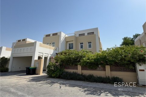 阿联酋 Dubai Mudon 待售 : 3 卧, 352 平方米 , 编号649526 - 照片 1